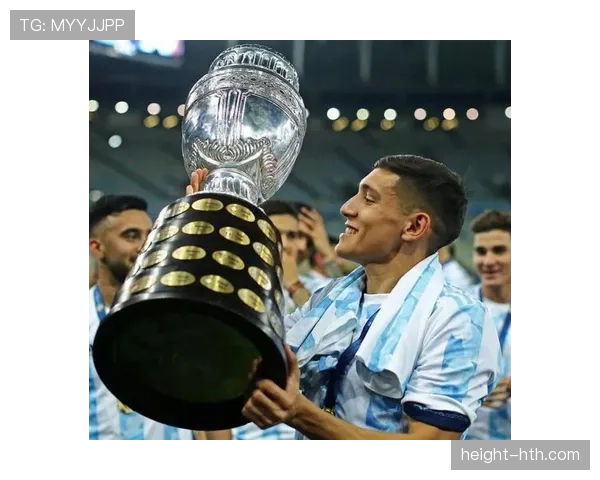 阿根廷右路新星莫利纳表现抢眼，助球队迎战新挑战