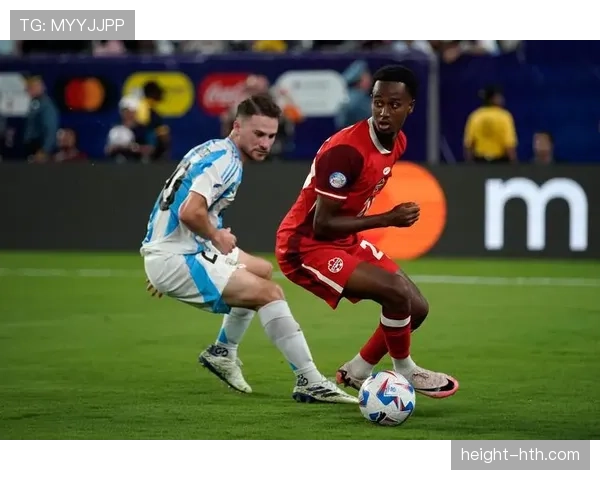 斯卡洛尼战术革新引领阿根廷队重返国际赛场巅峰 斯卡洛尼战术革新引领阿根廷队重返国际赛场巅峰