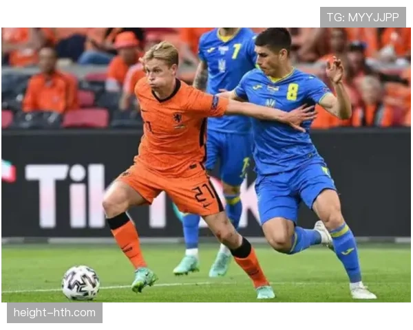 荷兰队新援加盟助力球队追求更高目标,球迷热议表现与未来期望 荷兰队新援加盟助力球队追求更高目标,球迷热议表现与未来期望